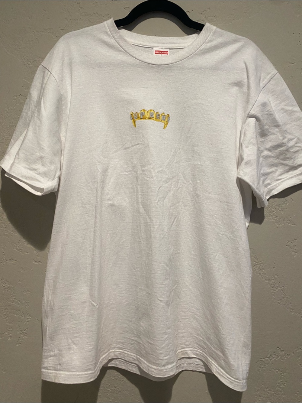 Supreme Grill with Gold Crown Graphic Tee. Unisex Size M. GUC